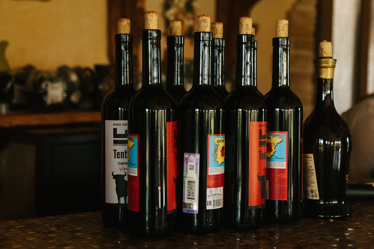 Свадьба началась с банкета. Свадебный фотограф Юлия Логинова