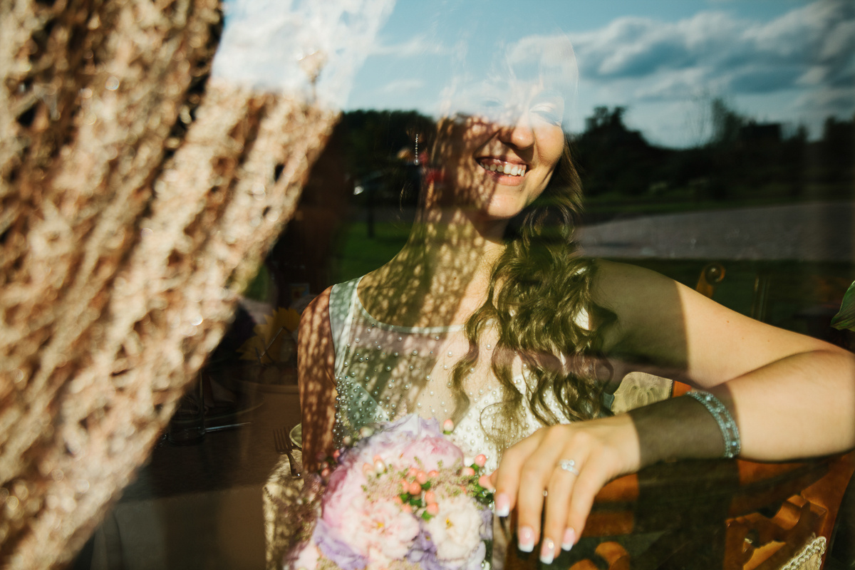 Свадьба началась с банкета. Свадебный фотограф Юлия Логинова