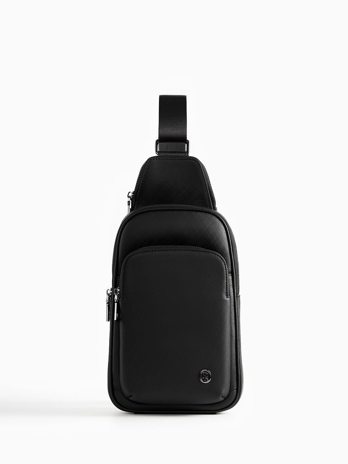 Сумки и кошельки. Предметная фотосъемка в Алматы. Предметный фотограф для маркетплейстов Артур Ахмадиев