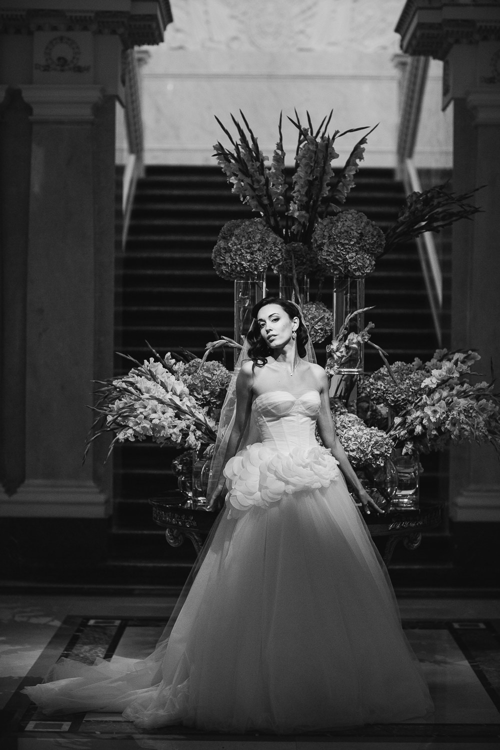 Свадьба в отеле Four Seasons Lion Palace St. Petersburg. Семейный, портретный и свадебный фотограф в Санкт-Петербурге и Москве