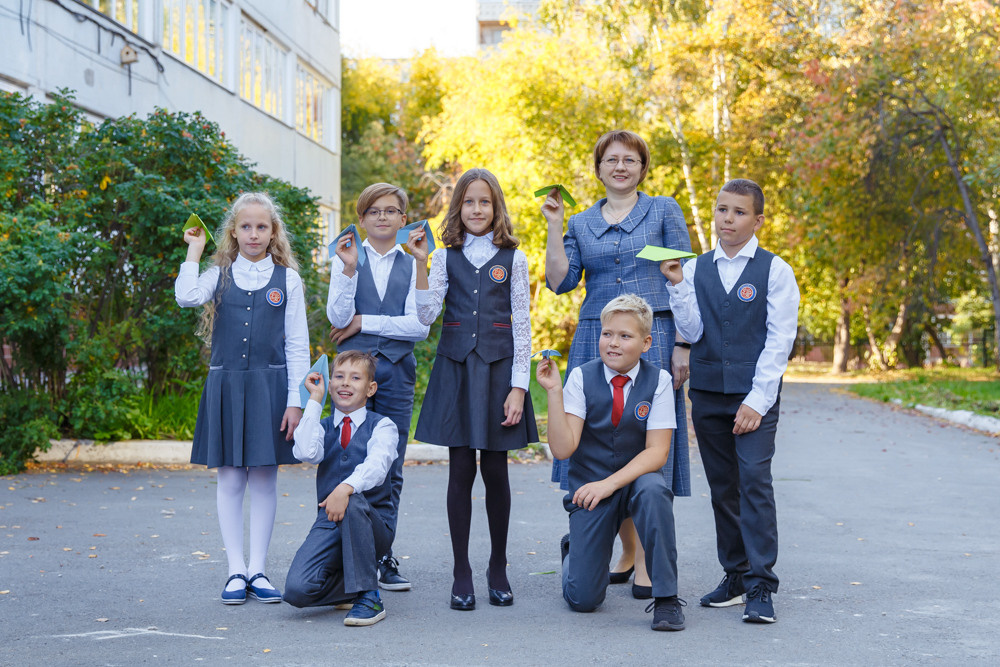 Фото на улице для 4 класса. Выпускные альбомы в школе и детском саду