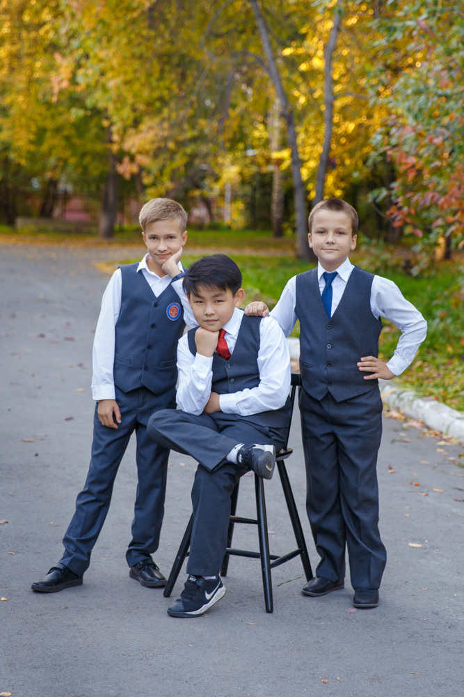 Фото на улице для 4 класса. Выпускные альбомы в школе и детском саду