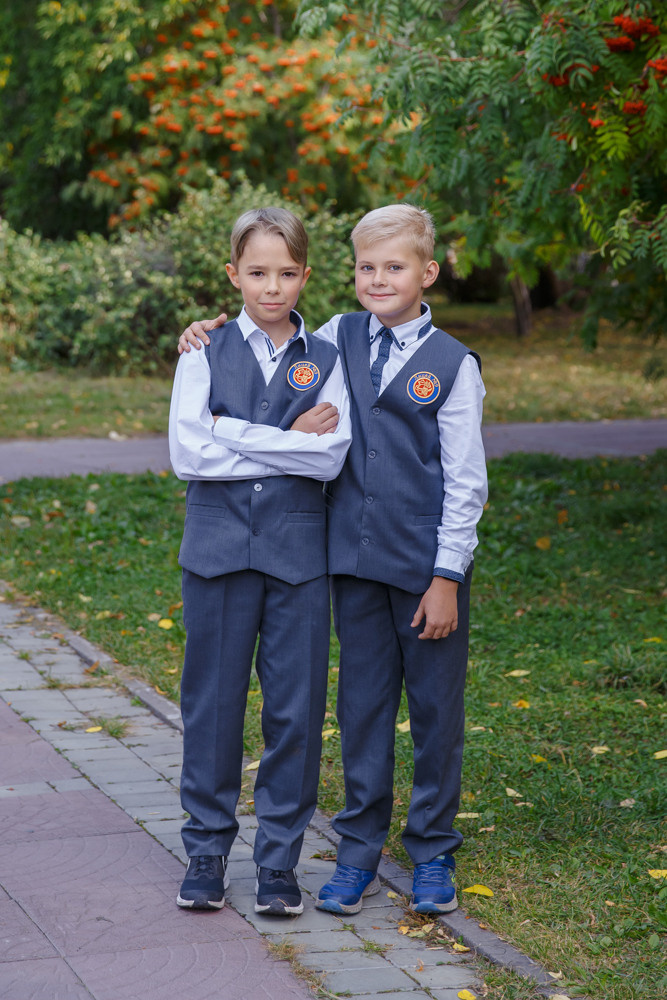 Фото на улице для 4 класса. Выпускные альбомы в школе и детском саду