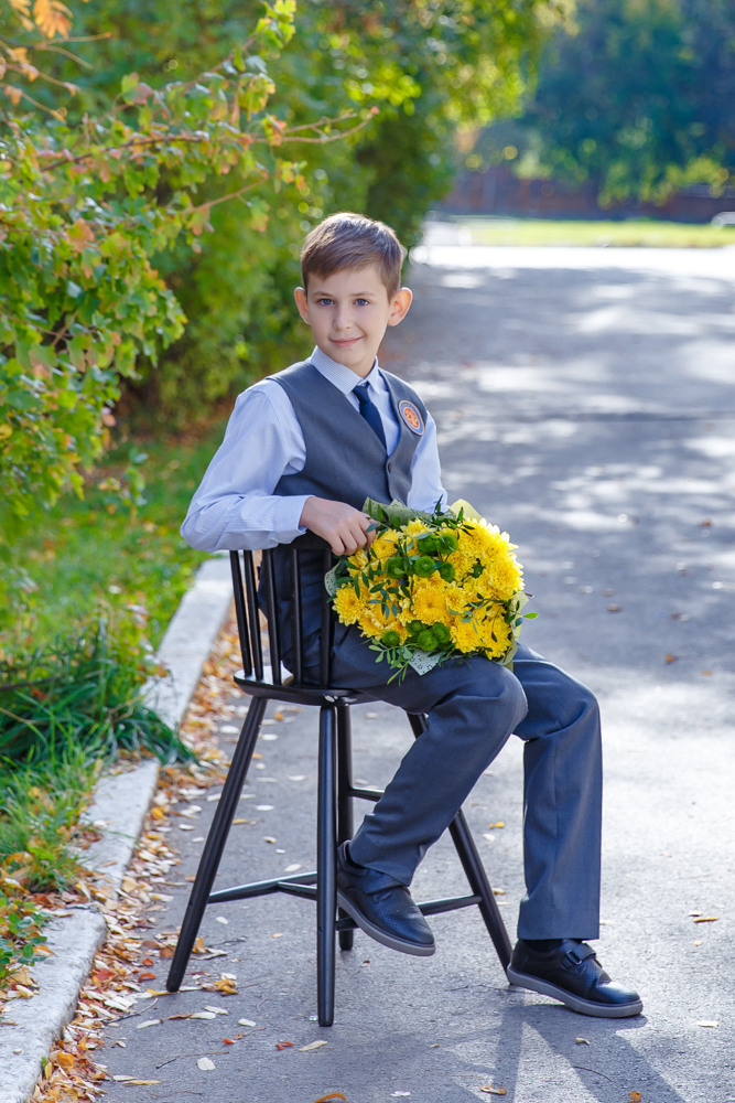 Фото на улице для 4 класса. Выпускные альбомы в школе и детском саду