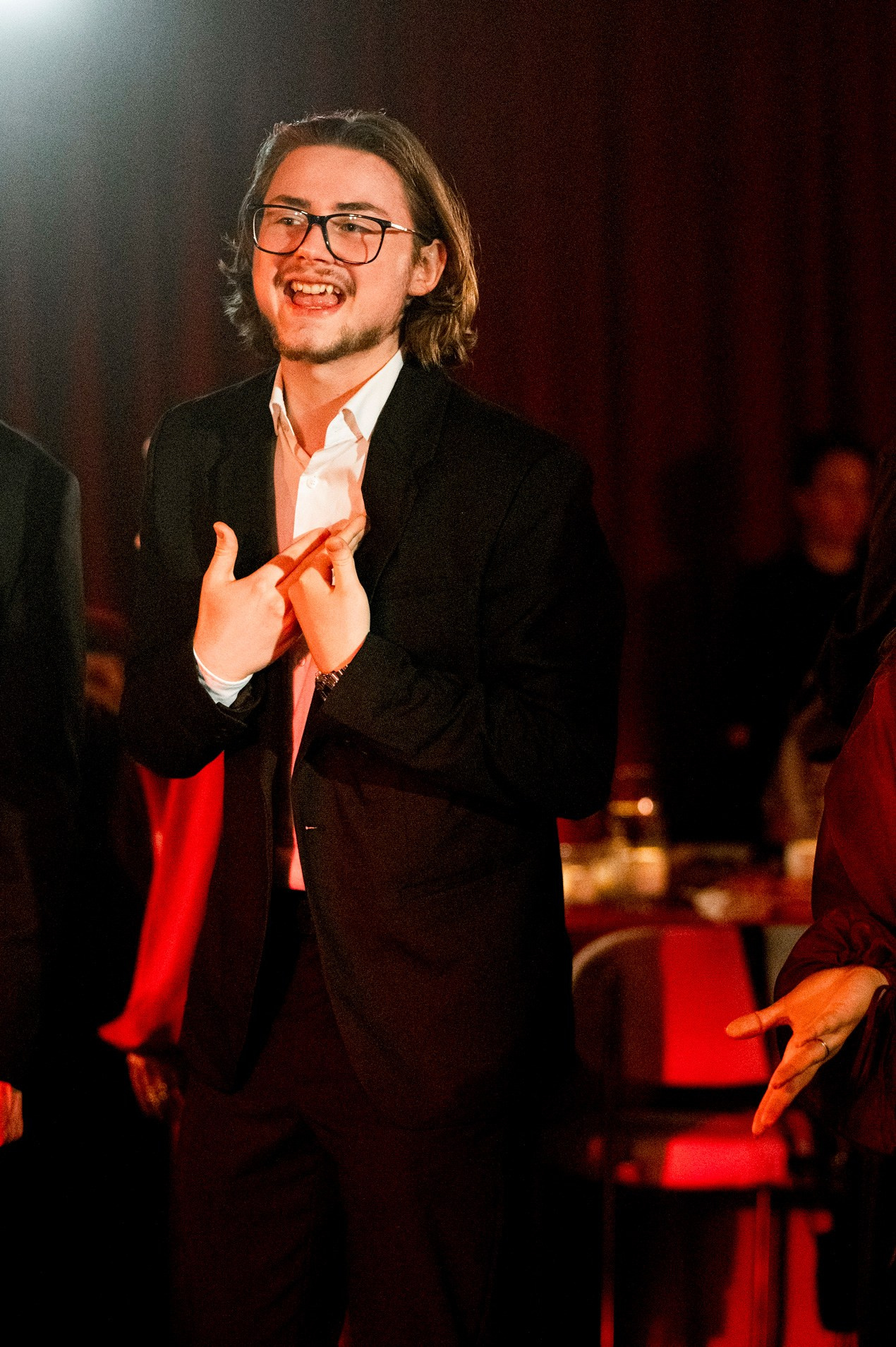 Иван и Софья (Mironova Wedding) — Hide. Фотограф Антон Горин