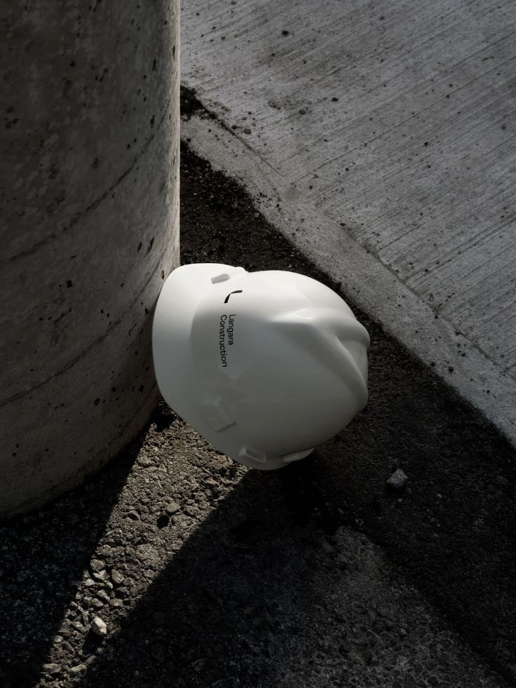 Сотрудники за работой. Главная