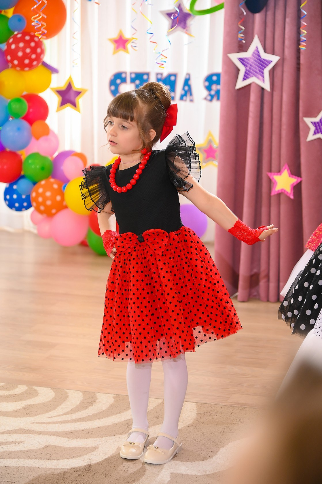 Выпускные в детсадах. Выпускные альбомы Искитим Бердск Новосибирск