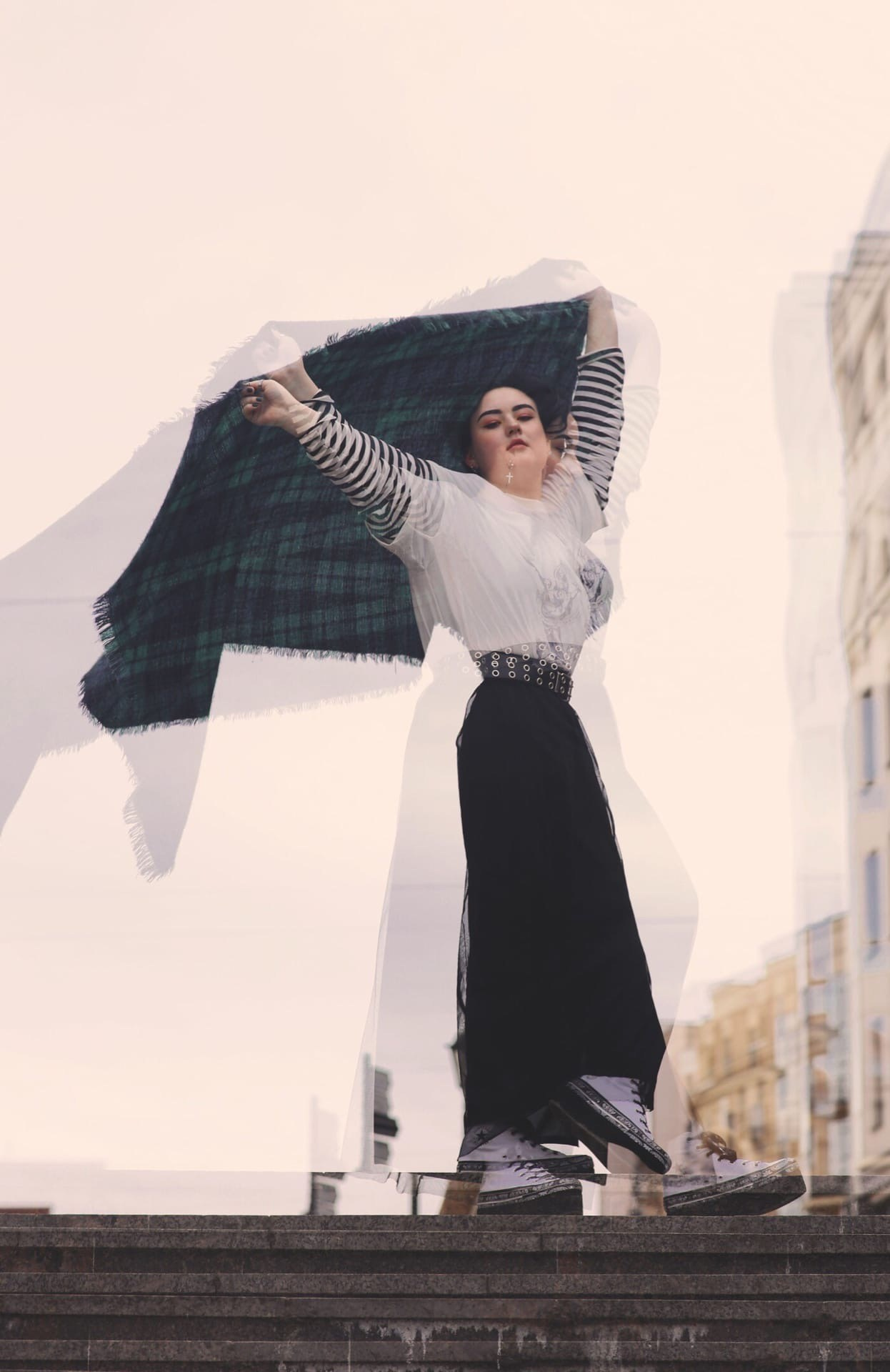 Портреты. Myndim Min