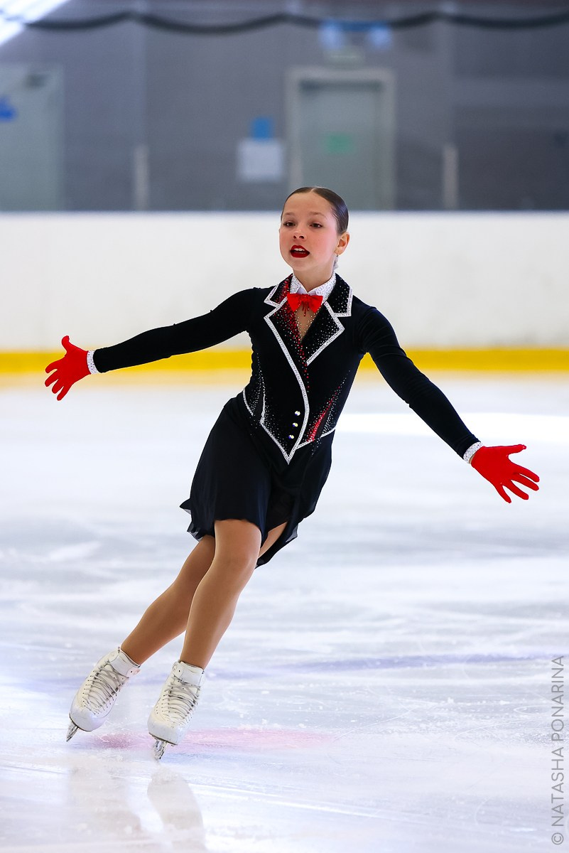 Звёздный лёд сентябрь 2026. Russian figure skating photographer from Saint-Petersburg