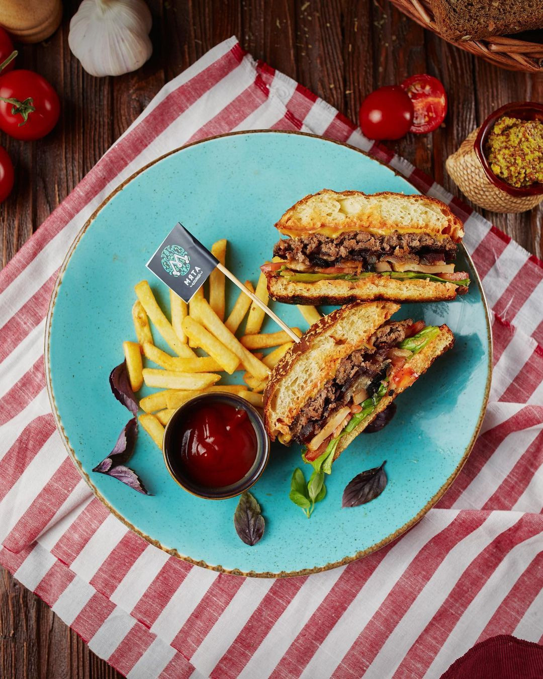 Еда. Fashion and advertising photographer