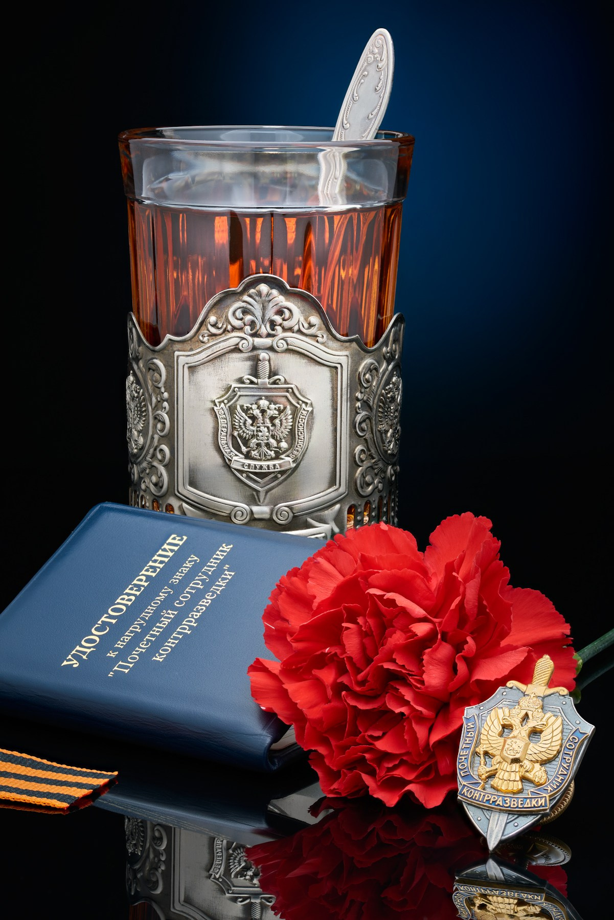 Художественный натюрморты, авторский стиль. Устремляясь ввысь… (фото от автора с ником Tom Fincher)