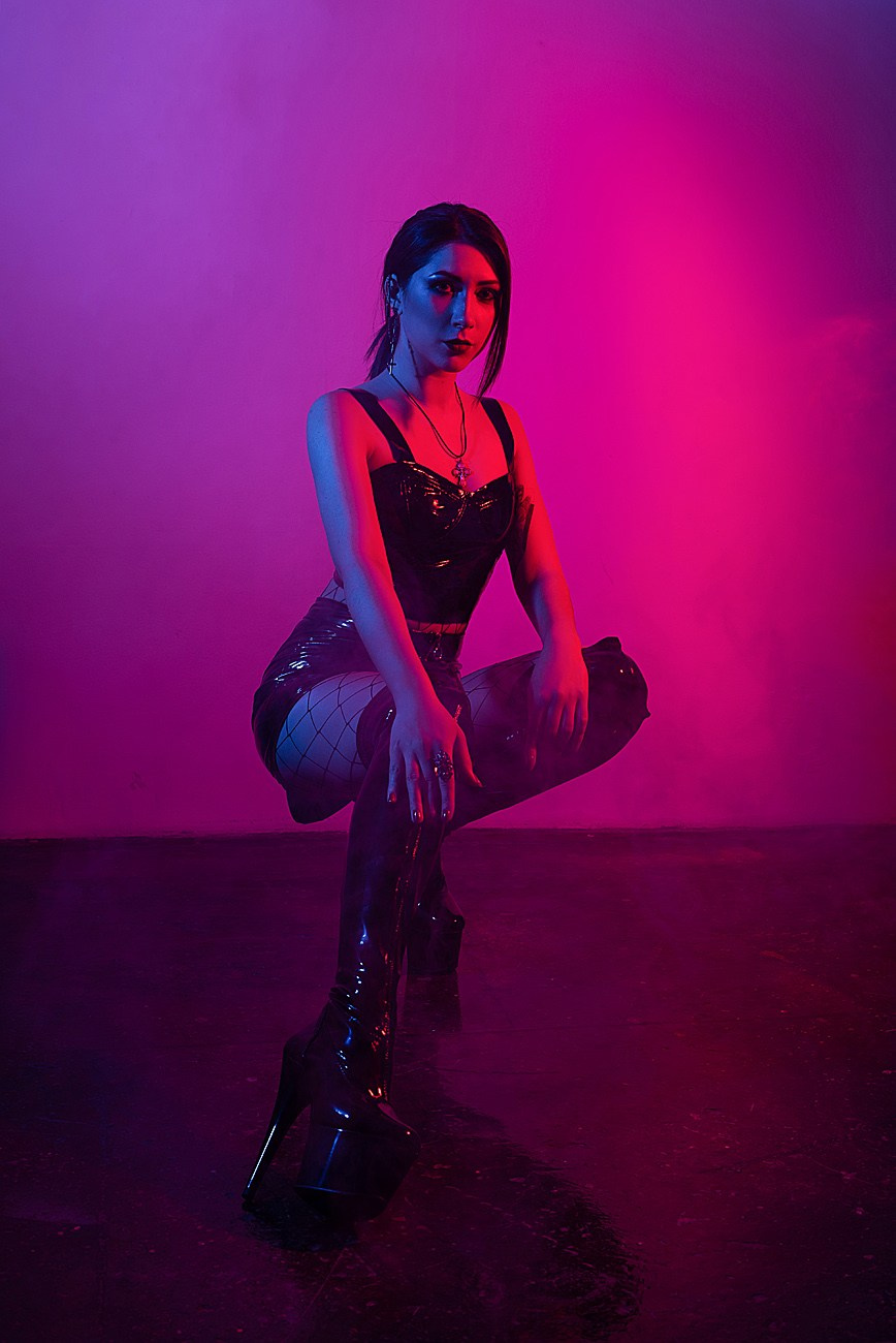 Неон. Свадебный и семейный фотограф в Туле Ксения Сильвер