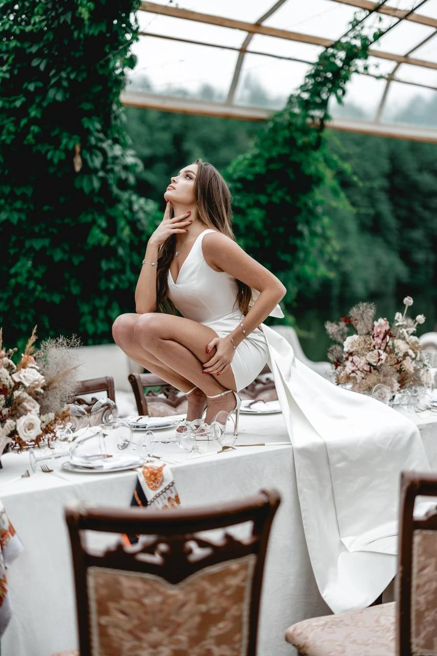 Аими. Свадебный салон-ателье Бонжур в Минске Bonjour