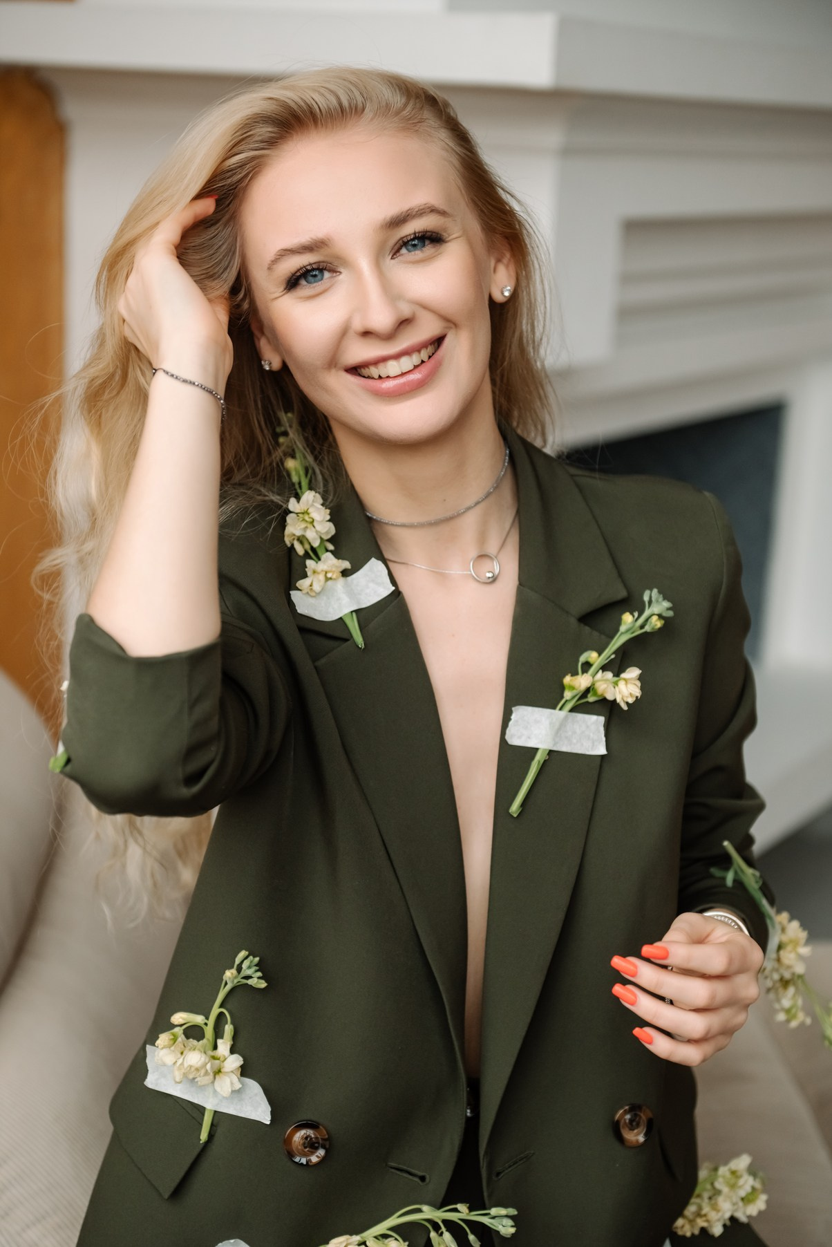Индивидуальная. Деловой образ с цветами. Свадебный и сеейный фотограф в Санкт-Петербурге Елена Худякова
