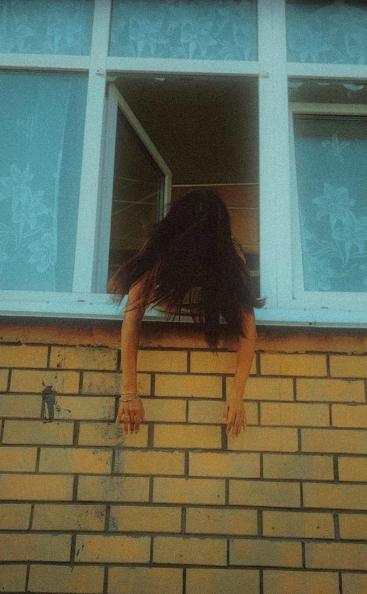 Ностальгия. Женский фотограф, видеограф, визуальный артист. Радужный ХМАО