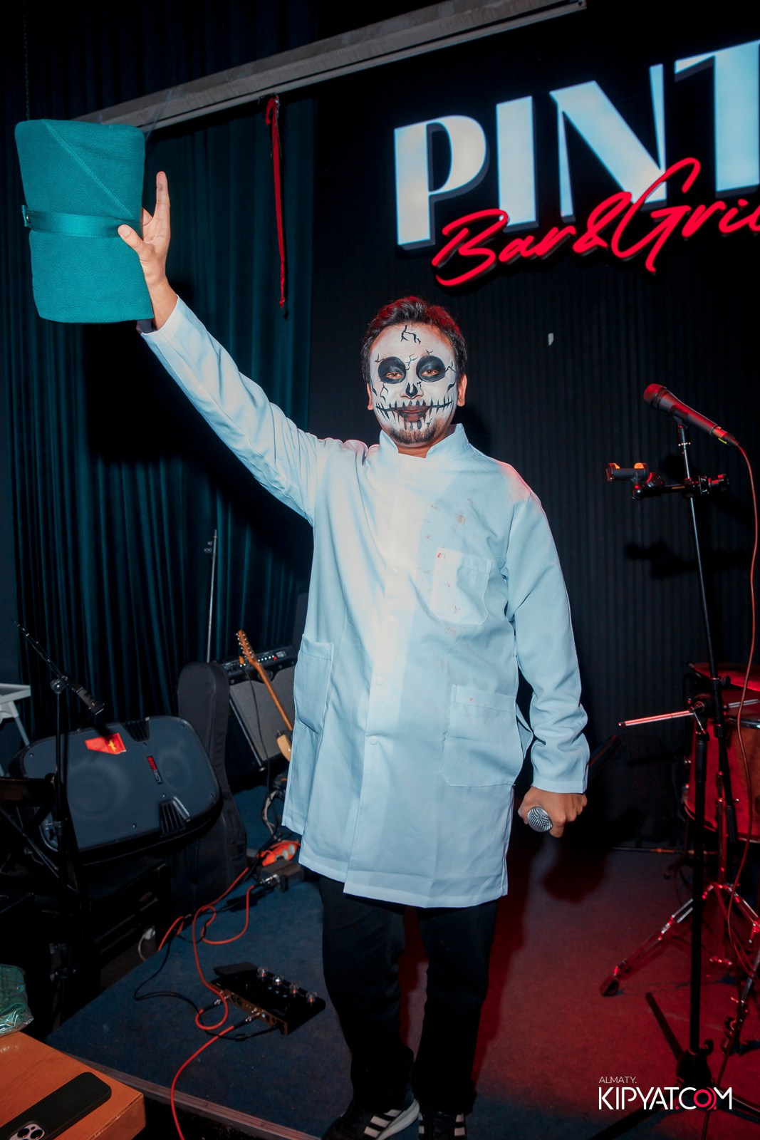 HALLOWEEN — ПИНТА ADK. КИПЯТКОМ АЛМАТЫ!