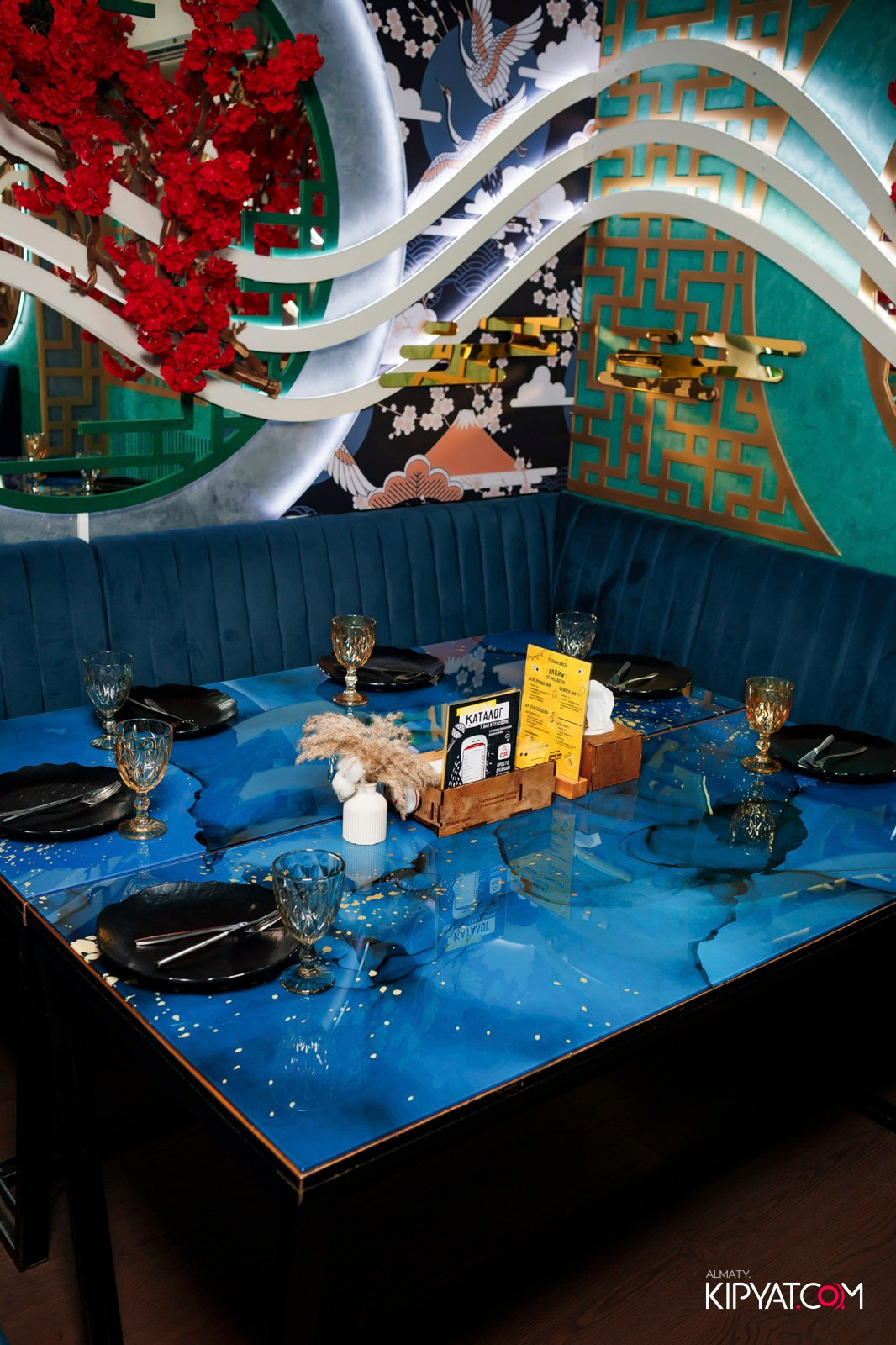 УХО И МЕДВЕДЬ НА ГАГАРИНА. КИПЯТКОМ АЛМАТЫ!