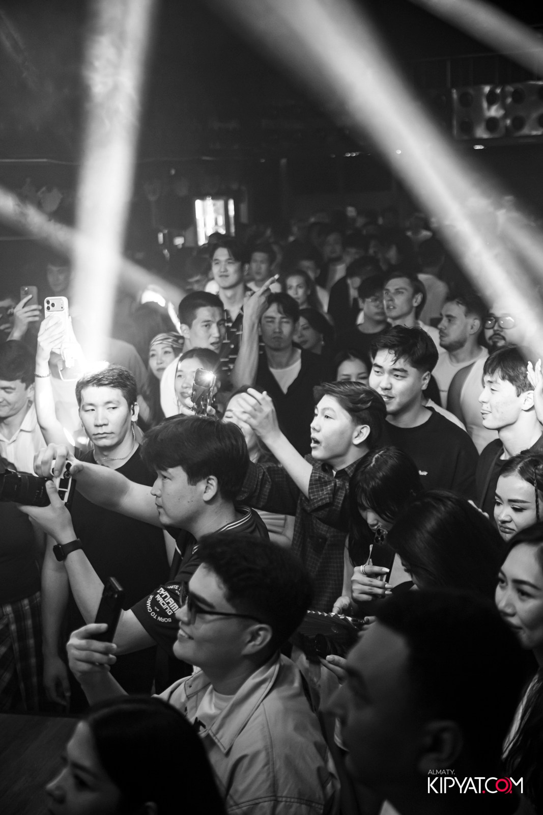 ТЕХНИЧЕСКОЕ ОТКРЫТИЕ SHANGHAI 88 BAR-SPECIAL GUEST CAPTOWN. КИПЯТКОМ АЛМАТЫ! Фотосъемка мероприятий в Алматы