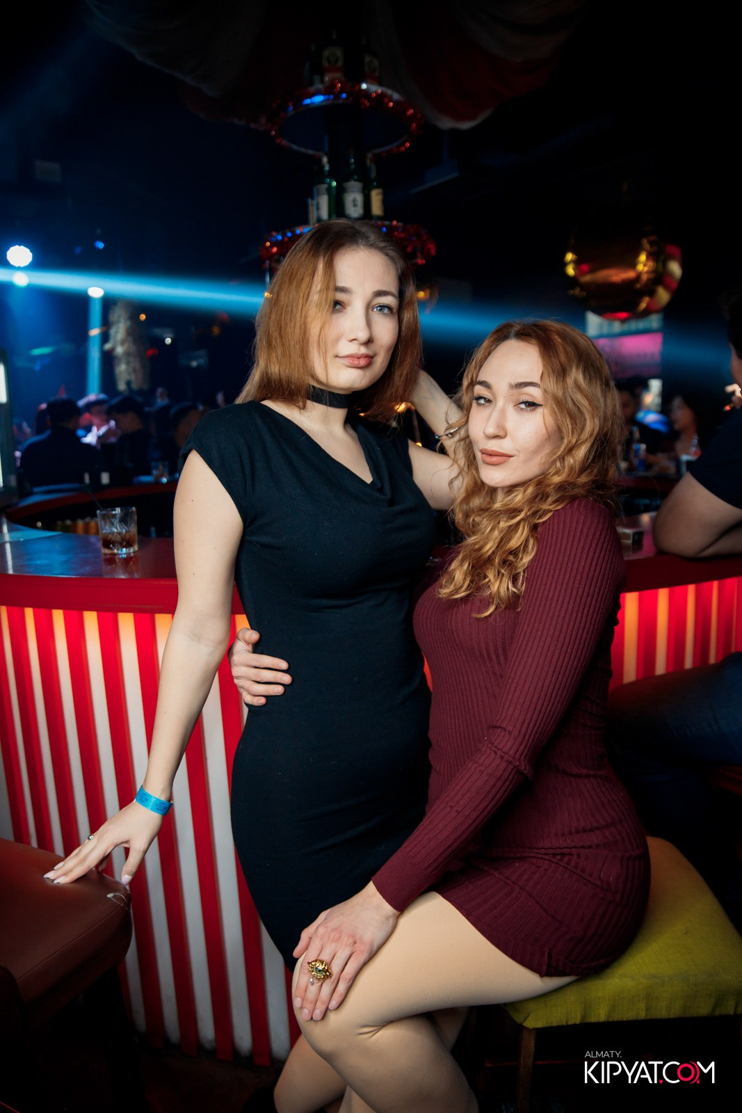 UYAT EMES BAR. КИПЯТКОМ АЛМАТЫ!