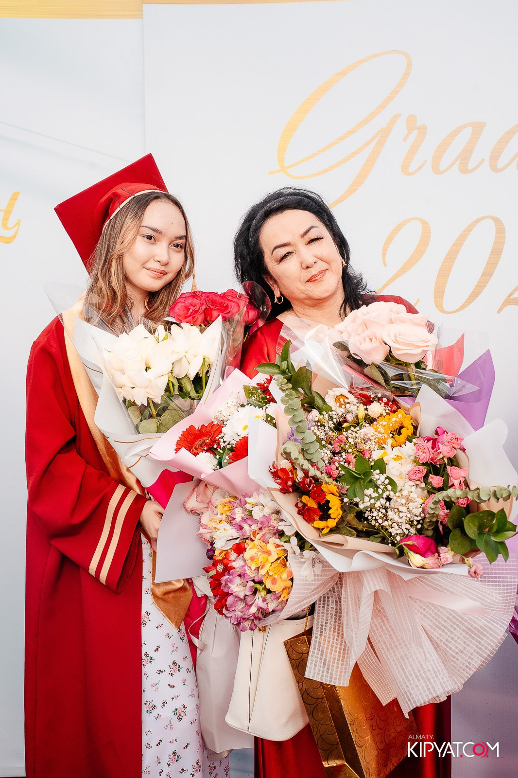 ВРУЧЕНИЕ ДИПЛОМОВ — НАРХОЗ КОЛЛЕДЖ. Part 1. КИПЯТКОМ АЛМАТЫ!