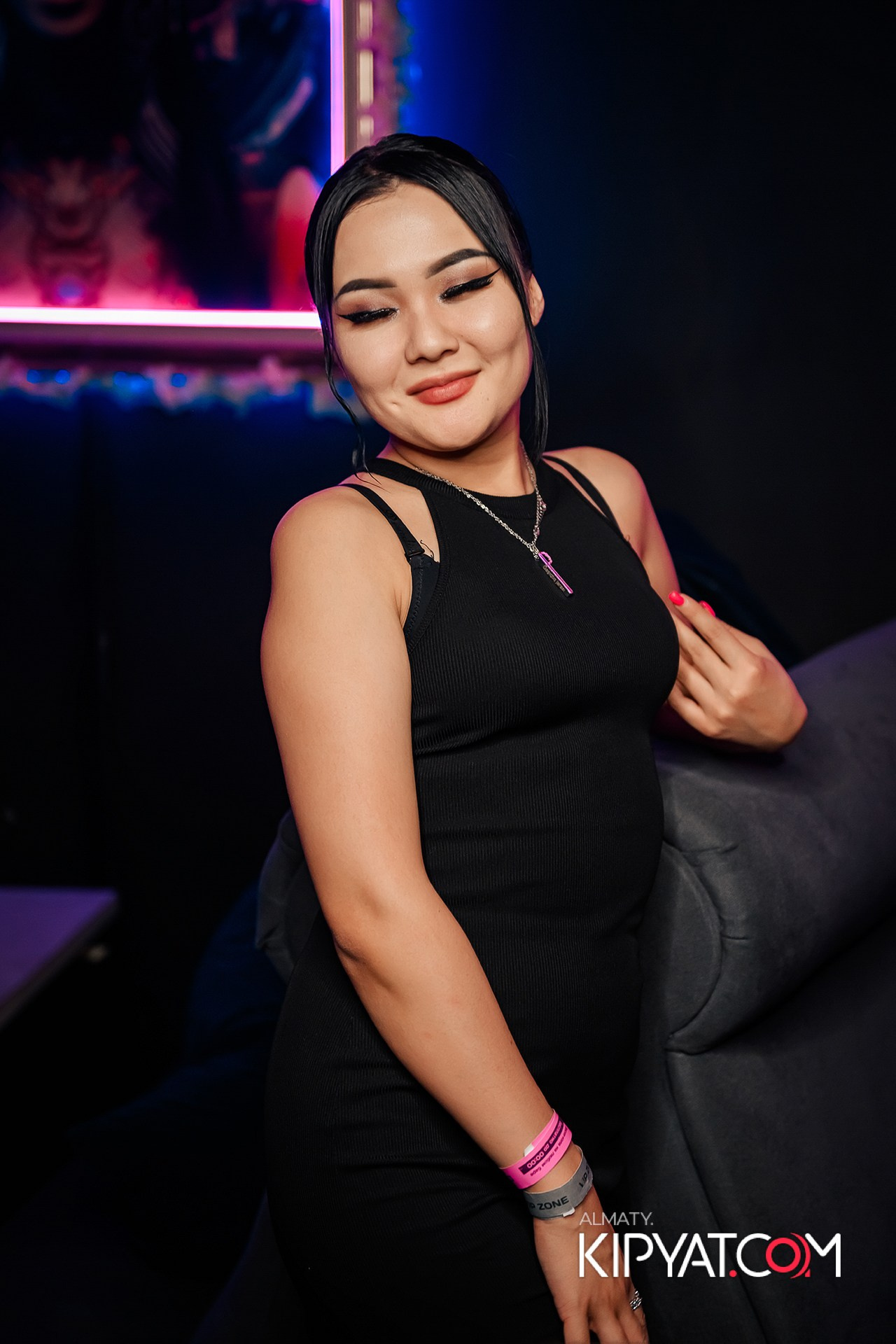 Uyat Emes Ваr. КИПЯТКОМ АЛМАТЫ!