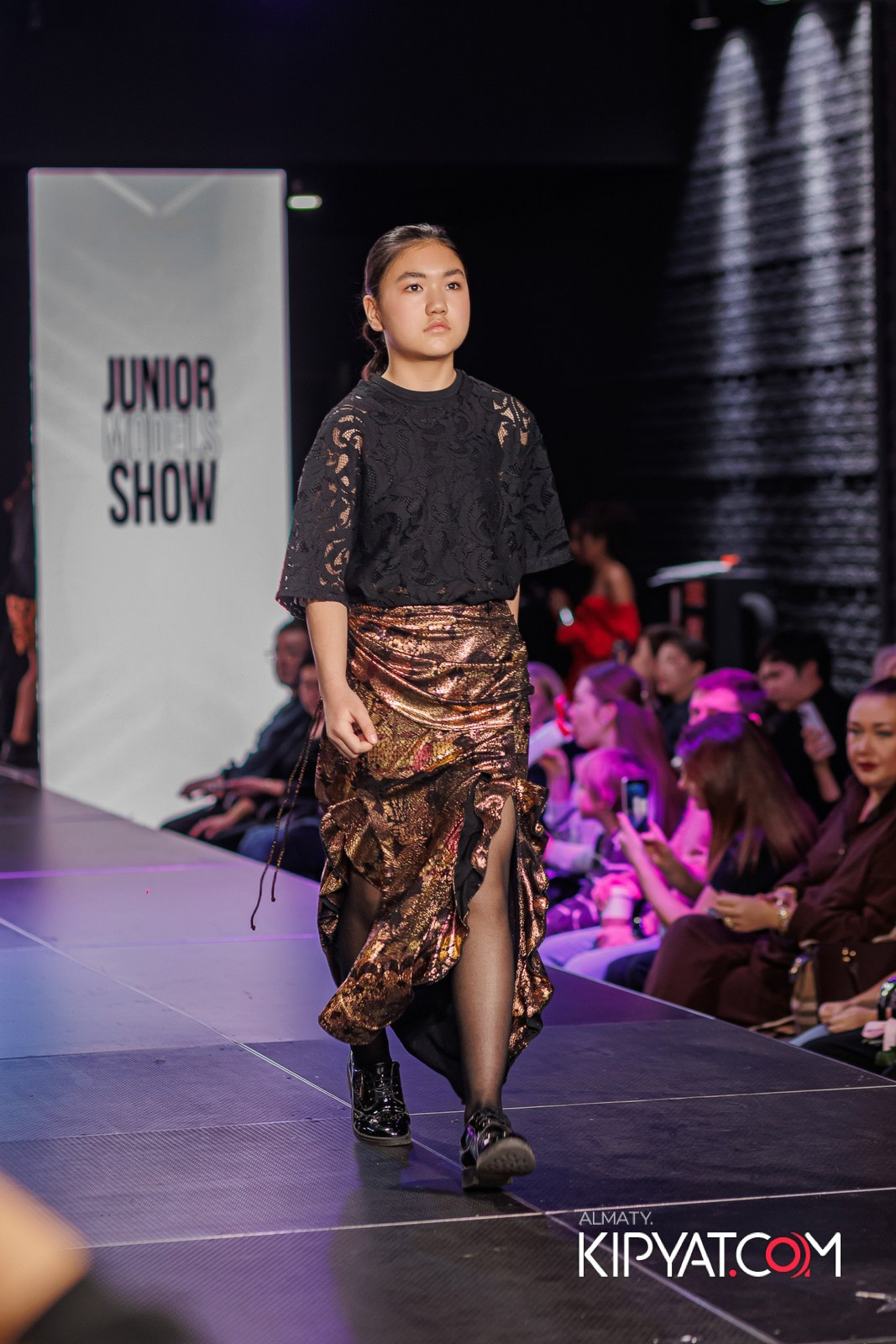JUNIOR MODELS SHOW В РАМКАХ БЛАГОТВОРИТЕЛЬНОГО ПРОЕКТА МОДА ЗА СЧАСТЬЕ ДЕТЕЙ. КИПЯТКОМ АЛМАТЫ!