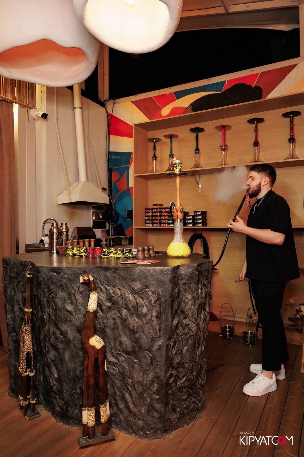 ŚANTI SUMMER TERRACE. КИПЯТКОМ АЛМАТЫ!