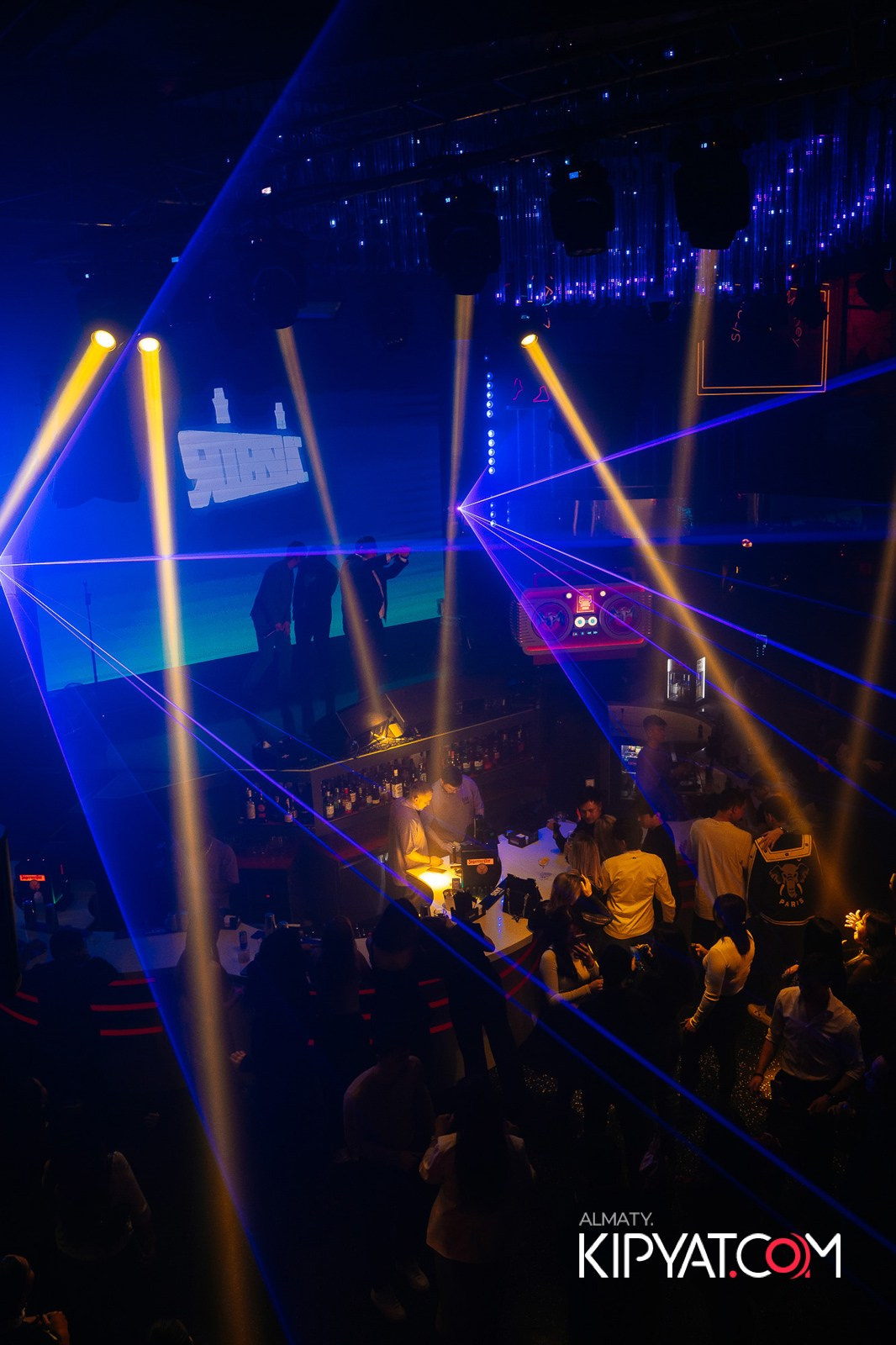 SANTA BARBARA — «OldСкулы Свело» Выступление группы 101. КИПЯТКОМ АЛМАТЫ!