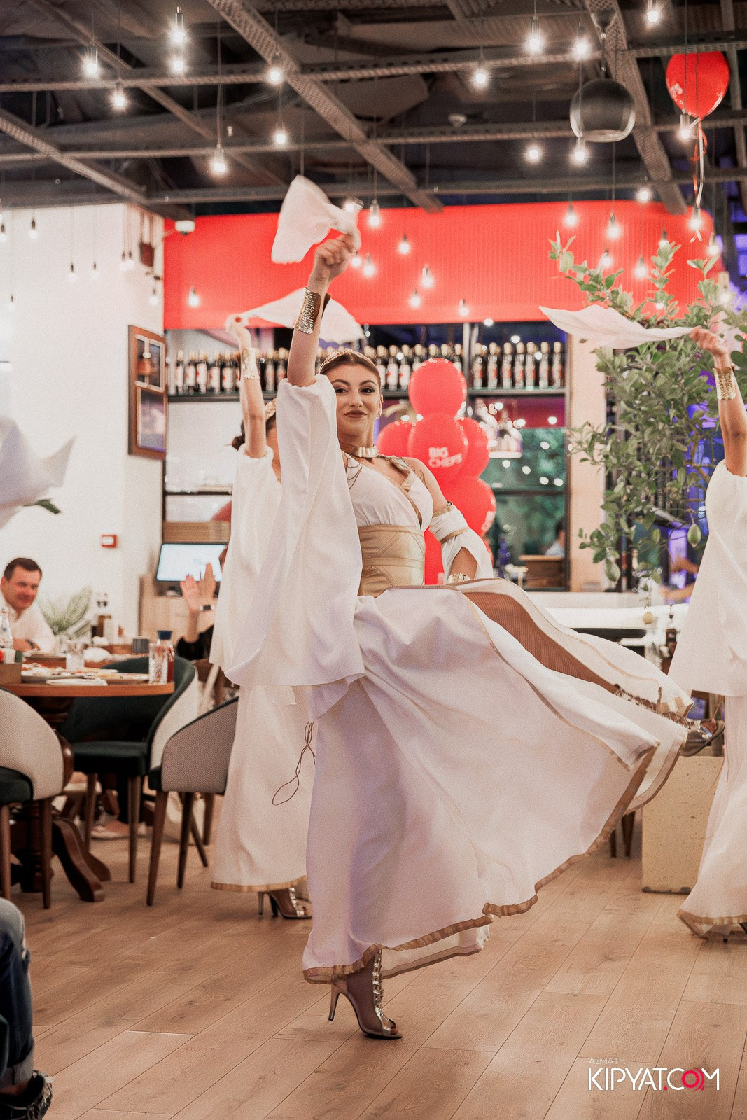 ОФИЦИАЛЬНОЕ ОТКРЫТИЕ РЕСТОРАНА BIG CHEFS. КИПЯТКОМ АЛМАТЫ!