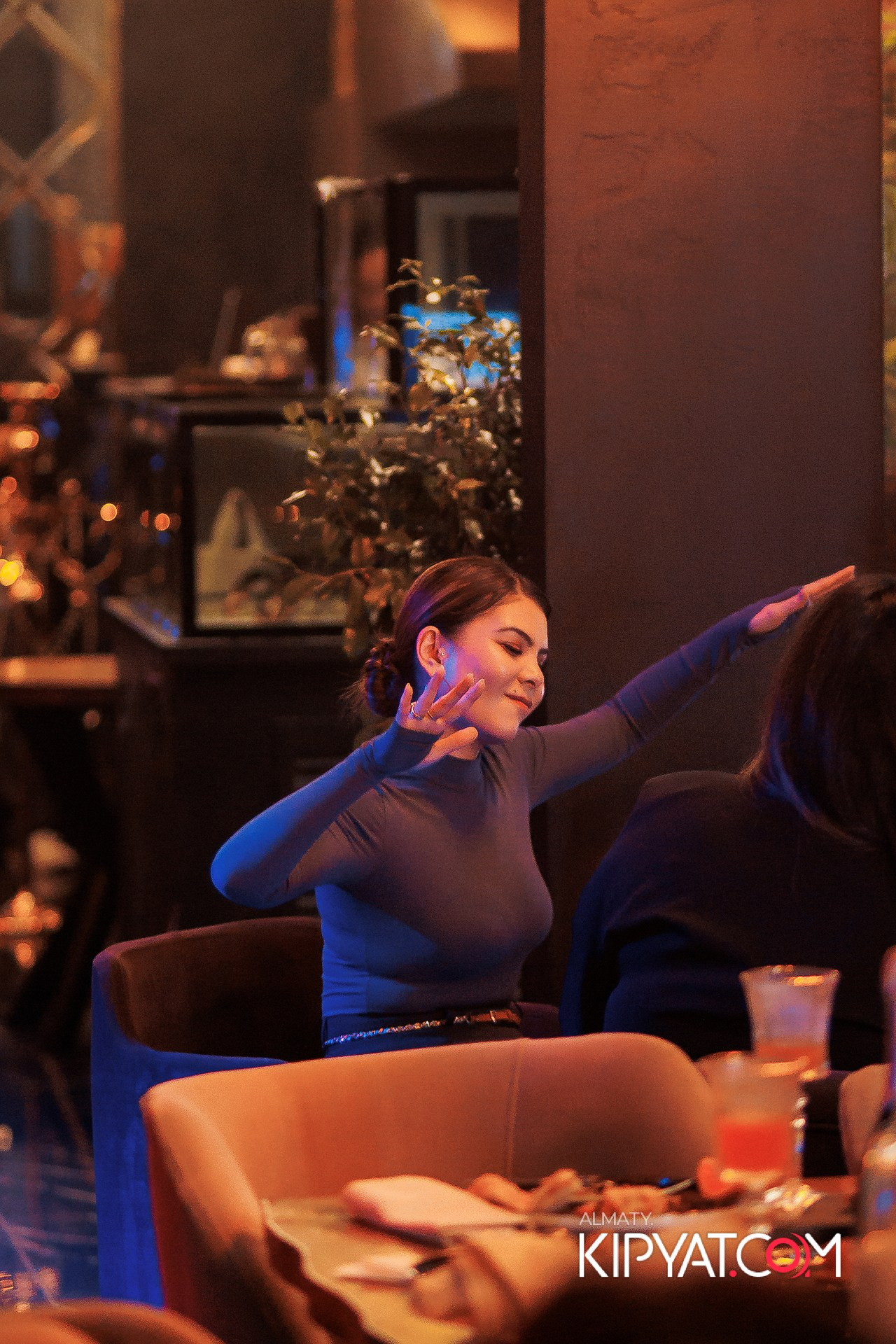 MOOD KARAOKE & TERRACE. КИПЯТКОМ АЛМАТЫ!