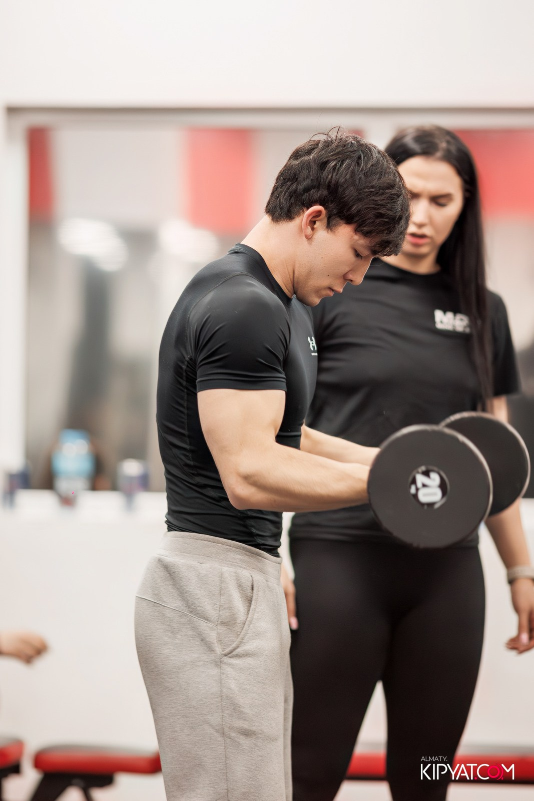 ДЕНЬ РОЖДЕНИЯ ФИТНЕС КЛУБА MIND OF BODY — НАМ 8 ЛЕТ. КИПЯТКОМ АЛМАТЫ!