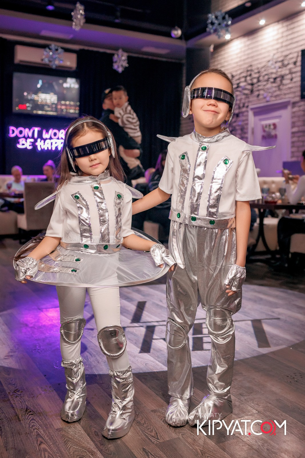 НОВОГОДНИЙ ОТЧЕТНЫЙ КОНЦЕРТ МУЗЫКАЛЬНОЙ ШКОЛЫ «SOULWAY». КИПЯТКОМ АЛМАТЫ!