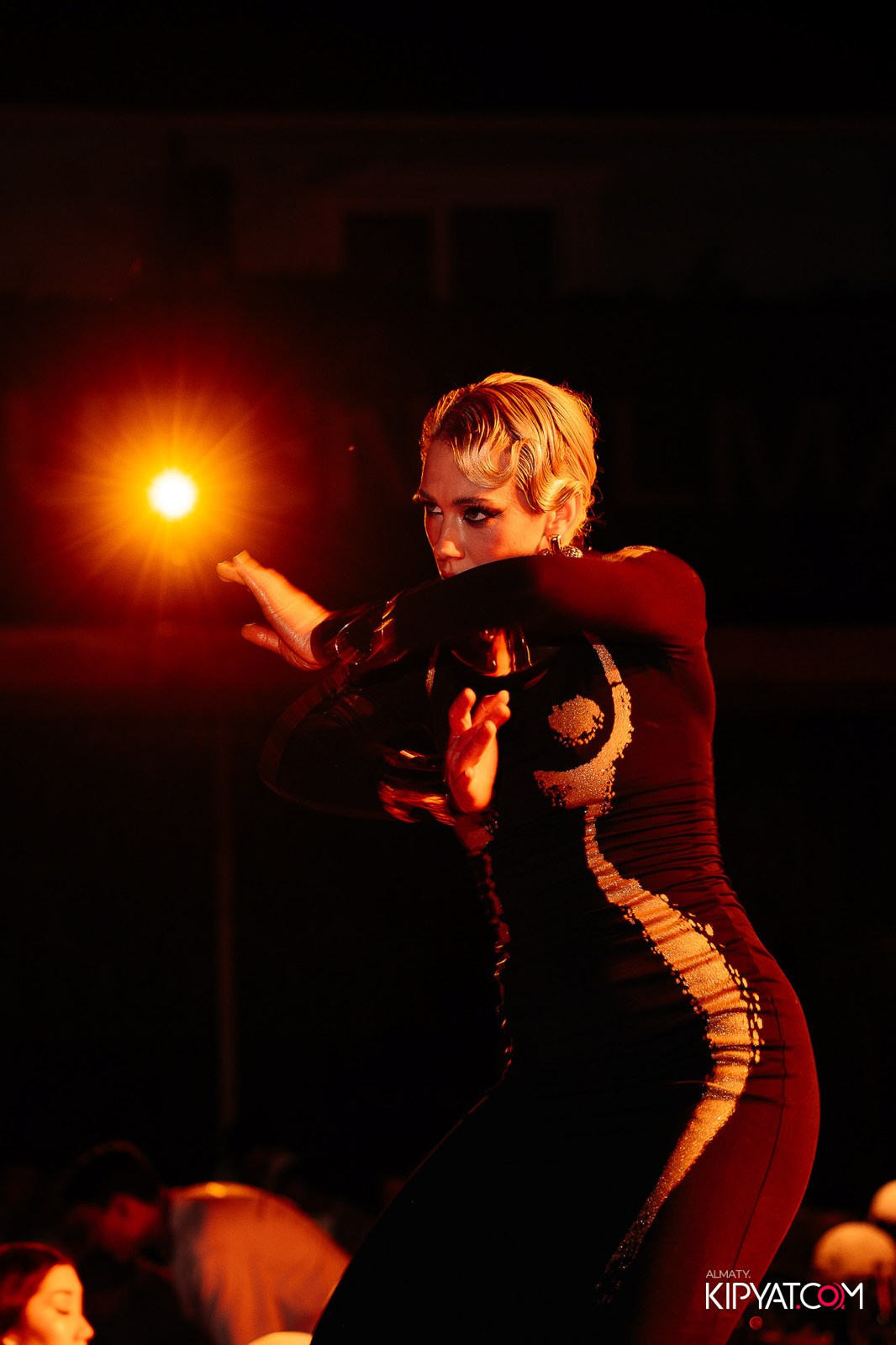 QUEEN. КИПЯТКОМ АЛМАТЫ!