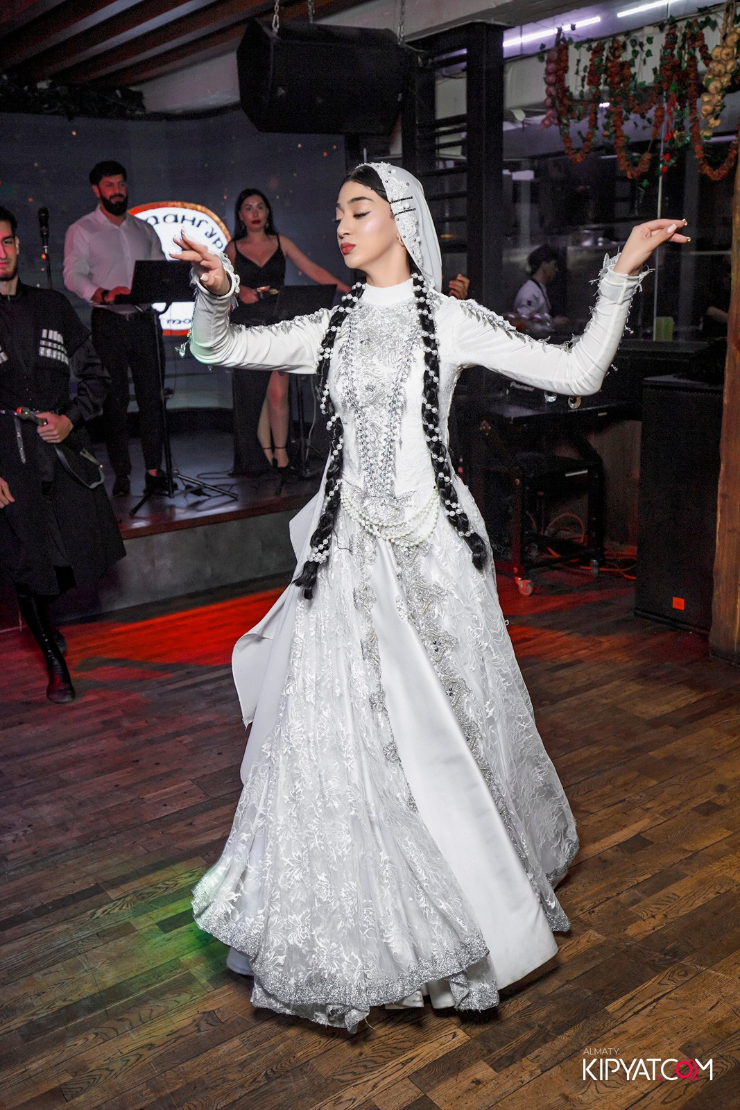 ВАХТАНГУРИ. КИПЯТКОМ АЛМАТЫ!