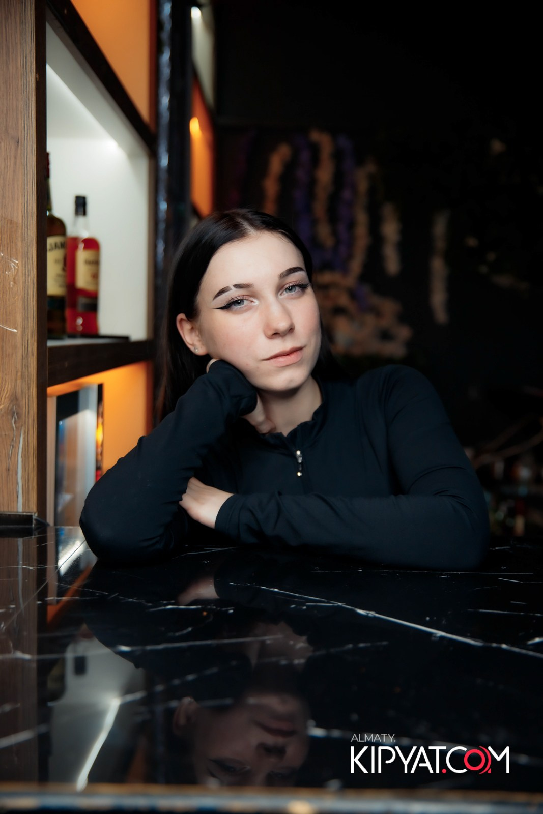 UYAT EMES BAR. КИПЯТКОМ АЛМАТЫ!