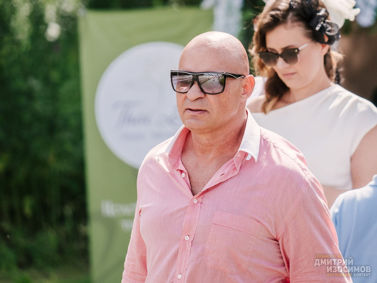 Скачки фаворитов 2024