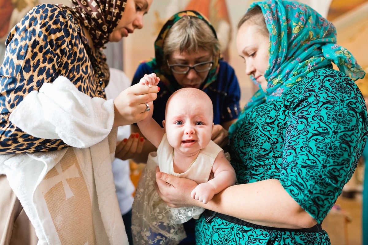 КРЕЩЕНИЕ ЕСЕНИИ И ВАСИЛИСЫ. Семейный фотограф новорождённых в Серпухове Юлия Новикова +79637785957