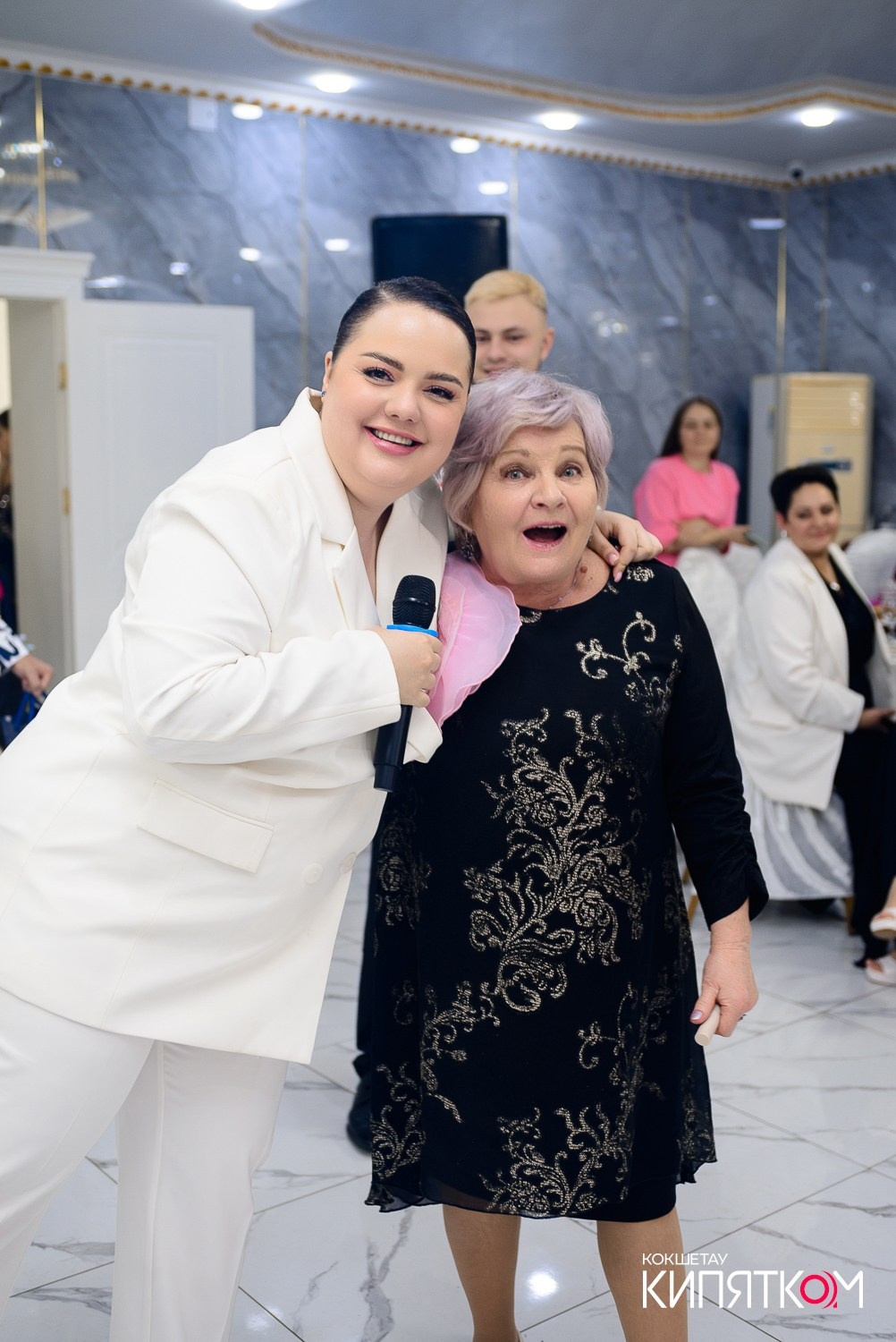 БОЛЬШОЙ ДЕВИЧНИК 5. КИПЯТКОМ КОКШЕТАУ