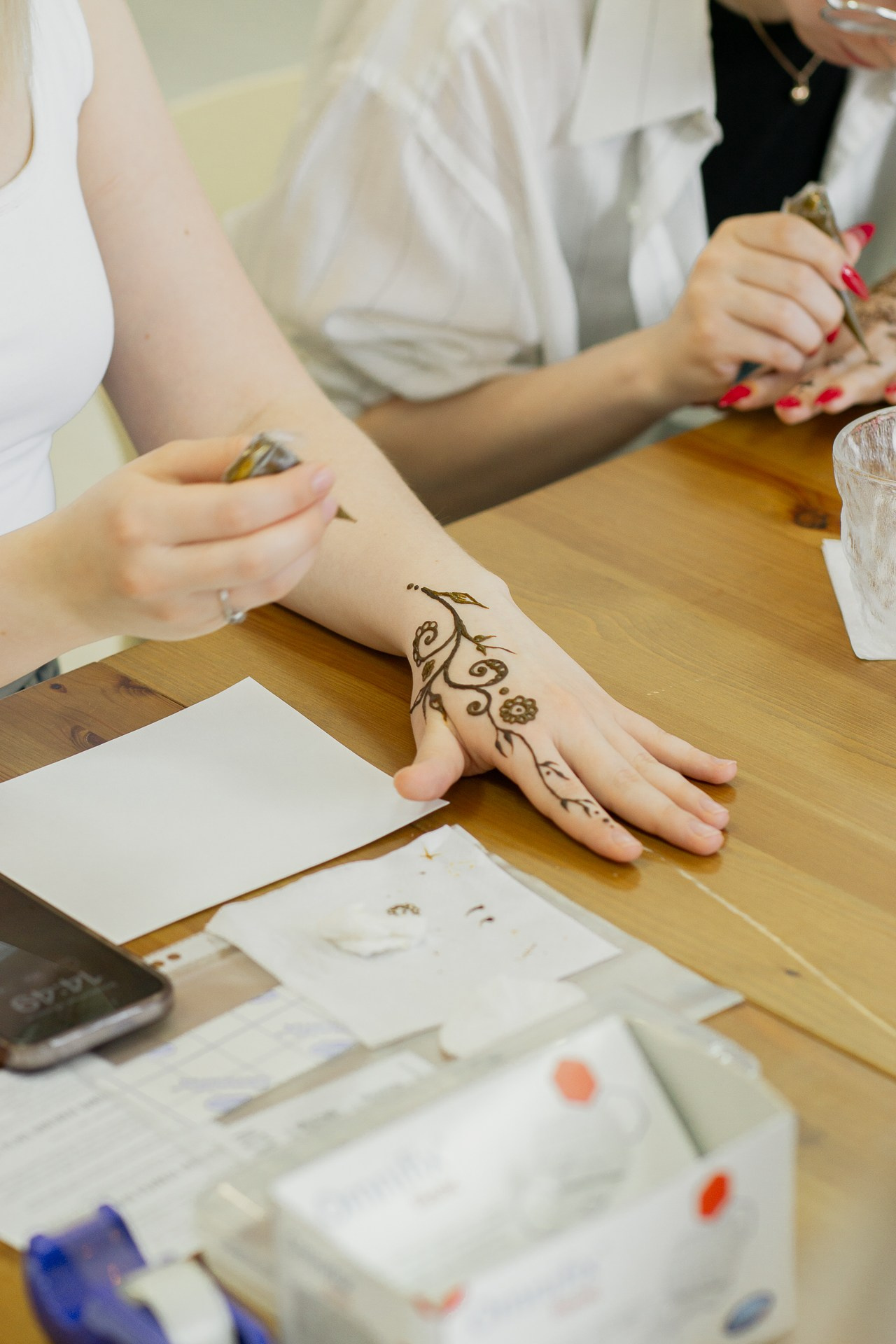 Мастер класс мехенди. Фотограф в Екатеринбурге Яна Круташова