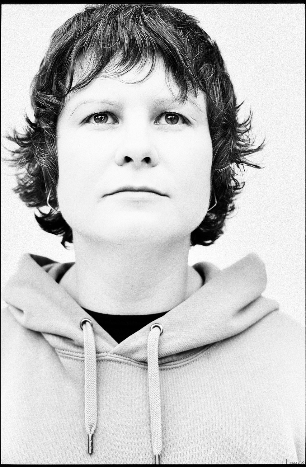 Классическая портретная выездная фотосессия (полевое исследование). Один человек один кадр. Летняя Школа. Дубна. Портретный и художественный фотограф в Москве Пётр Корень