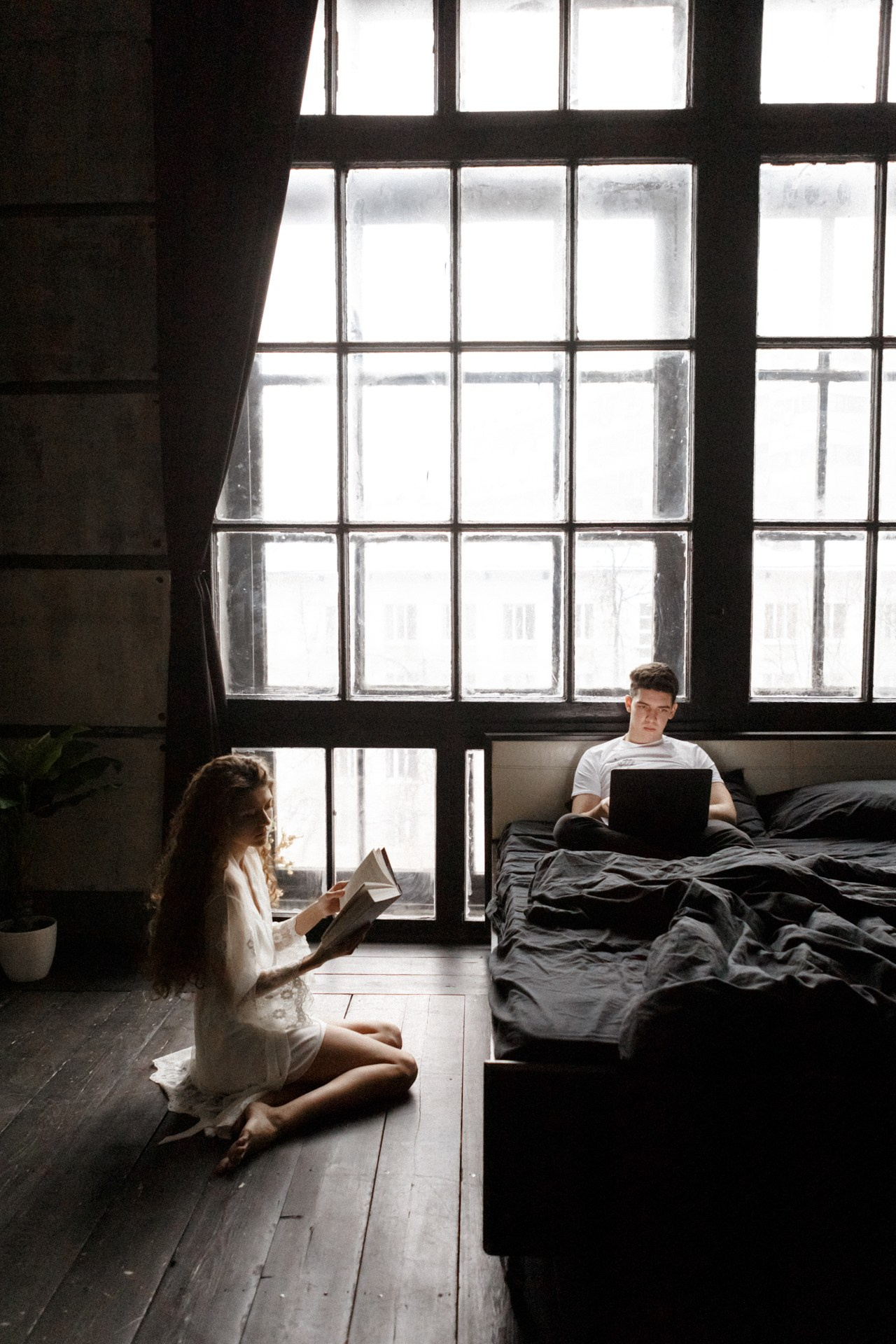 Ты должен любить меня любую. Фотограф Владимир Молоканов