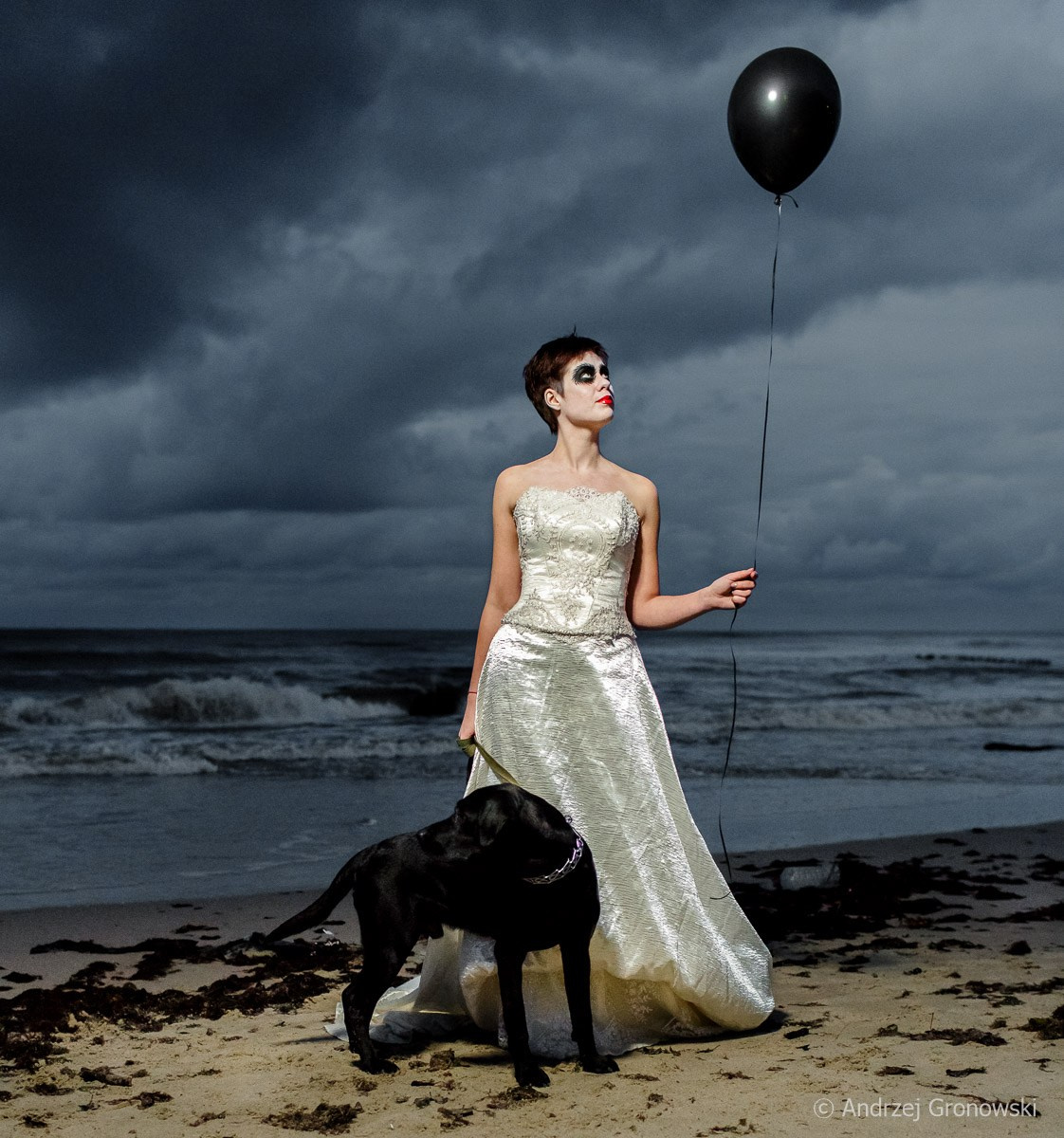 Regina. A. Gronowski — Portrait female photographer in Kaliningrad | Portraits, Nude
