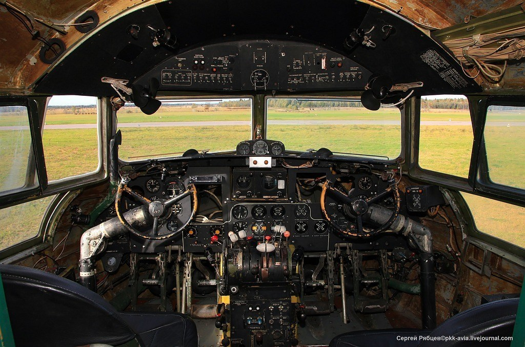 Ил-14Т «Голубая Мечта». Авиационная техника для кино, рекламы и фотосессий