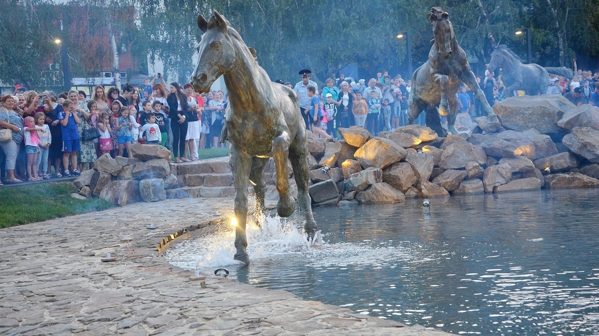 Городская скульптура. Sculptor and artist from Russia — Dmitry Vasilievich Lyndin