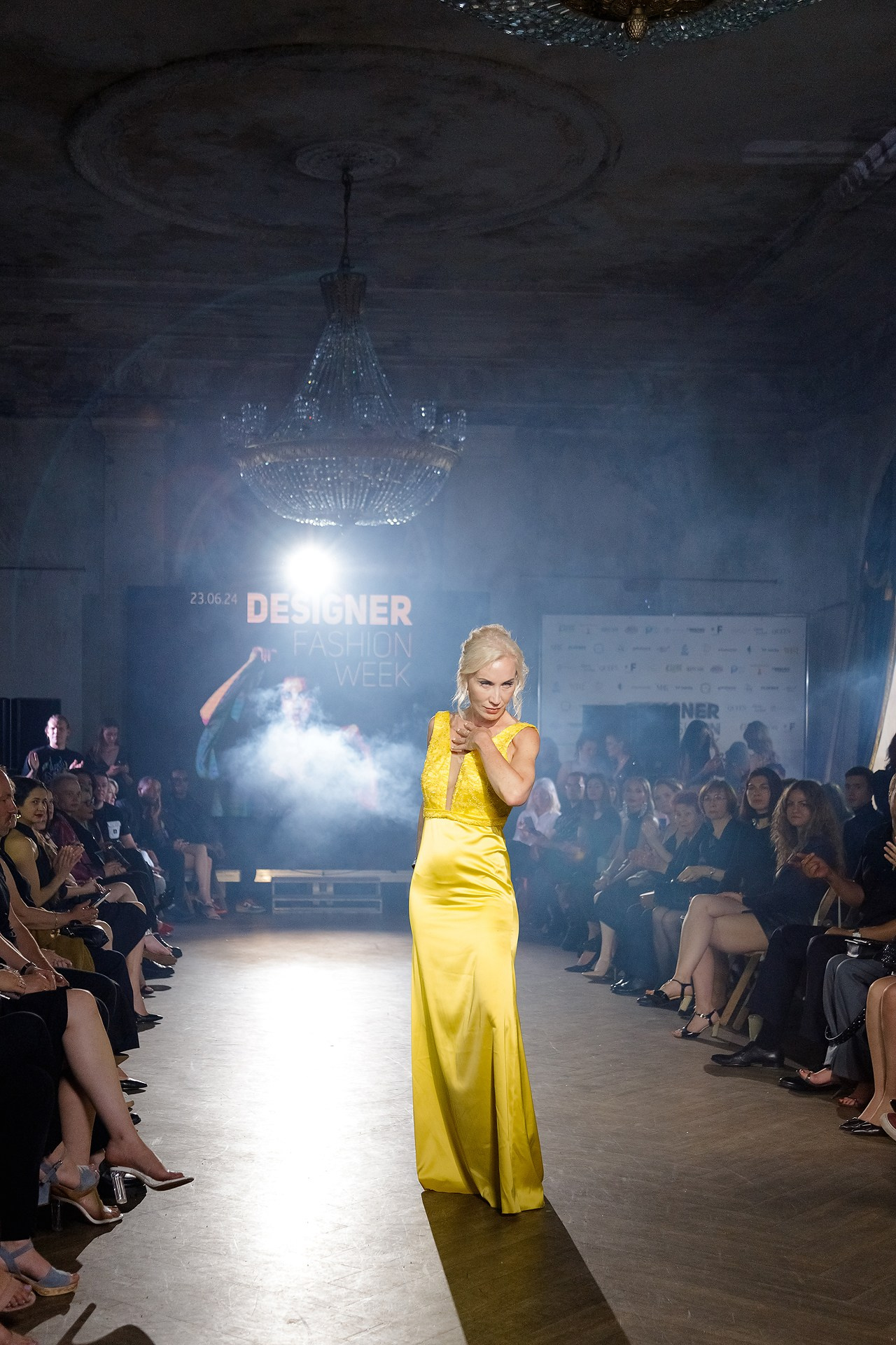 Репортаж модного показа. Светский фотограф Санкт-Петербург и ЛО