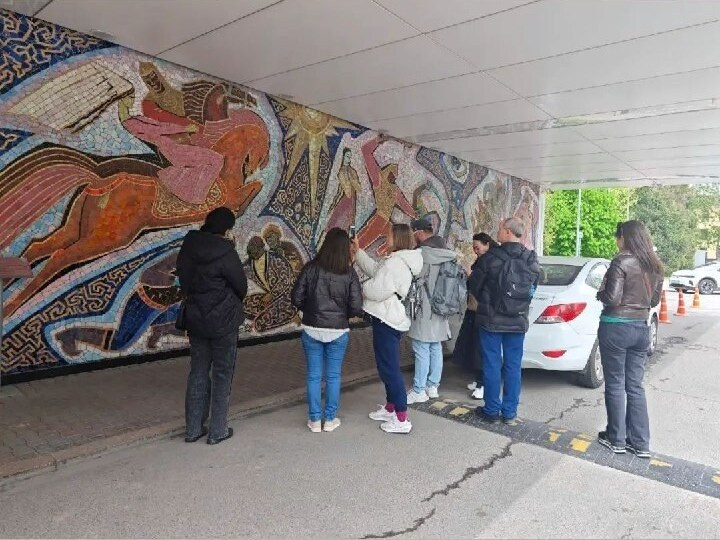 Гостиница «Алматы» и её мозаики — архитектурный символ города