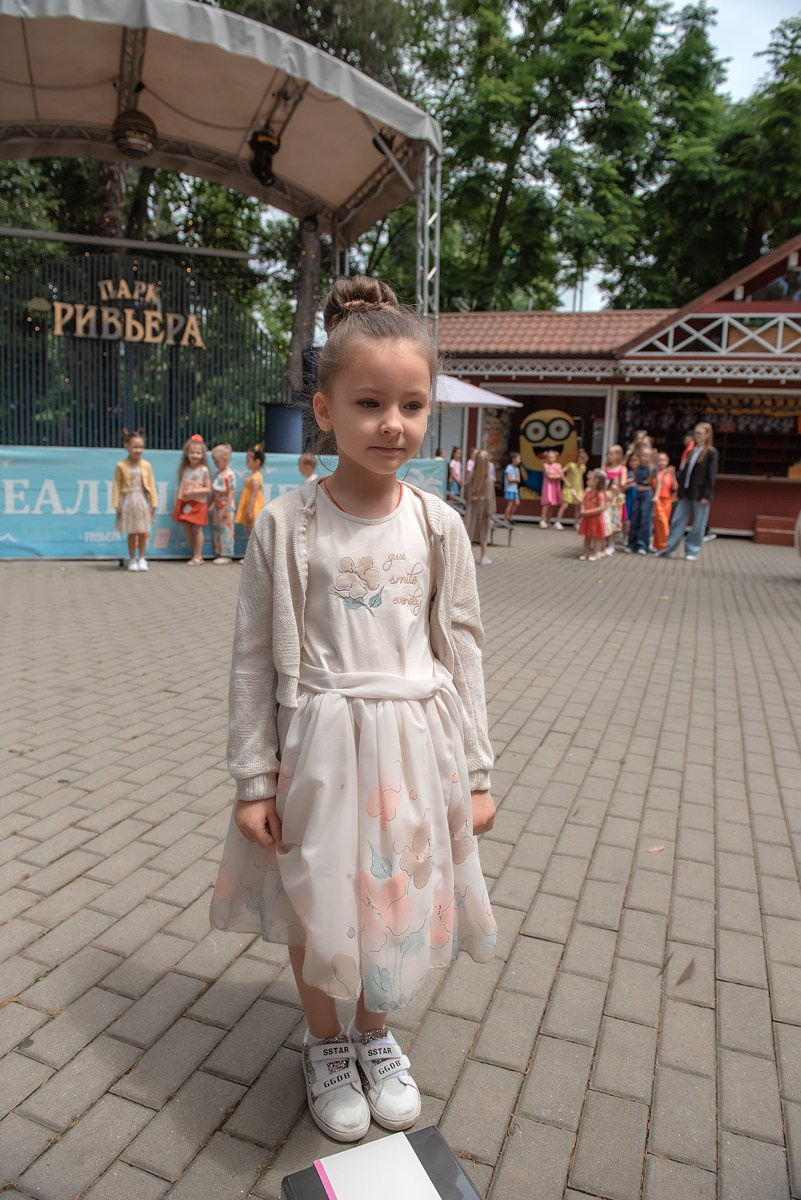 Парк Ривьера дефиле HAPPYkids. Семейный и коммерческий фотограф в Сочи Александр Бодунов