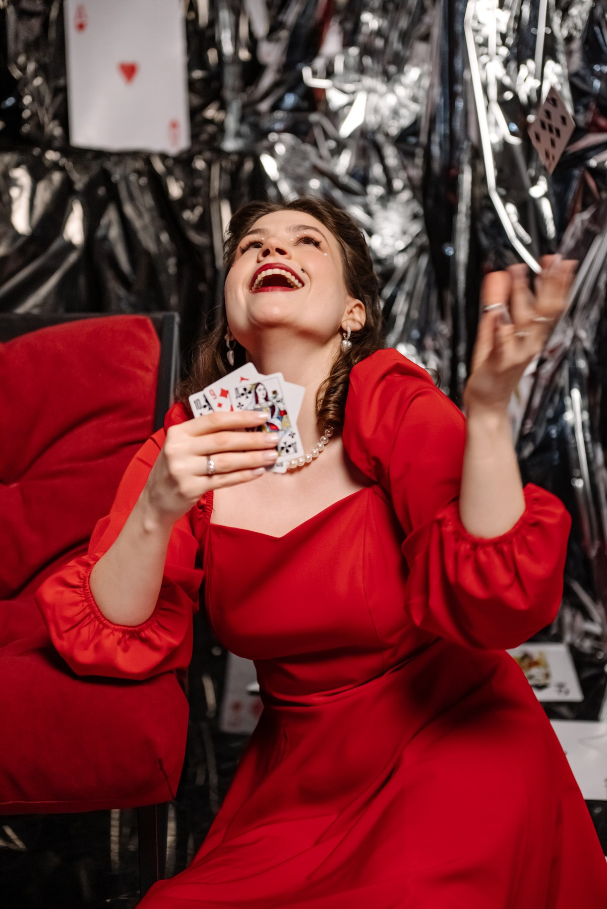 Карты решают все. Свадебный и семейный фотограф в Санкт-Петербурге Елена Худякова