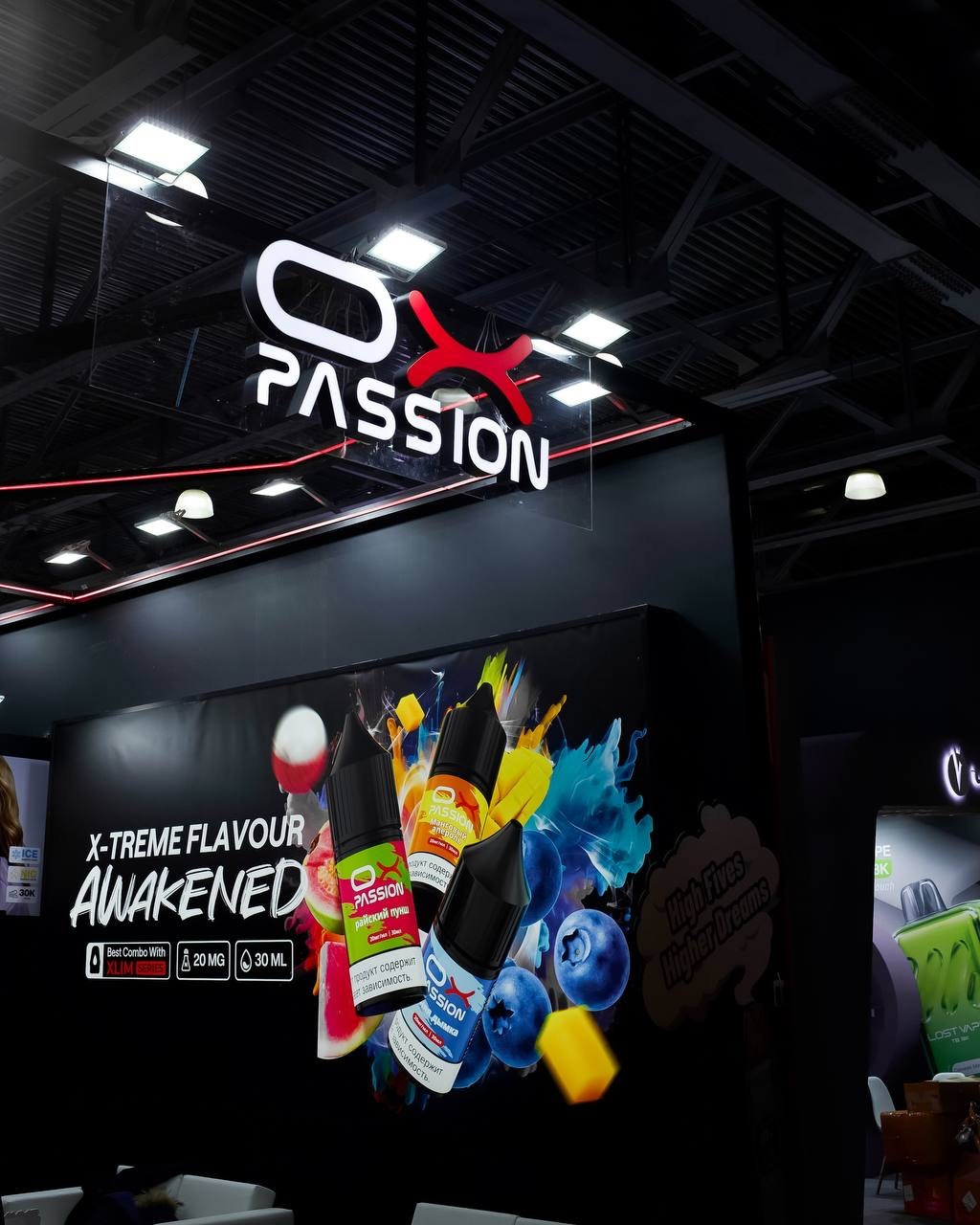 OXVA on VapeClubShow. Фотограф | Москва