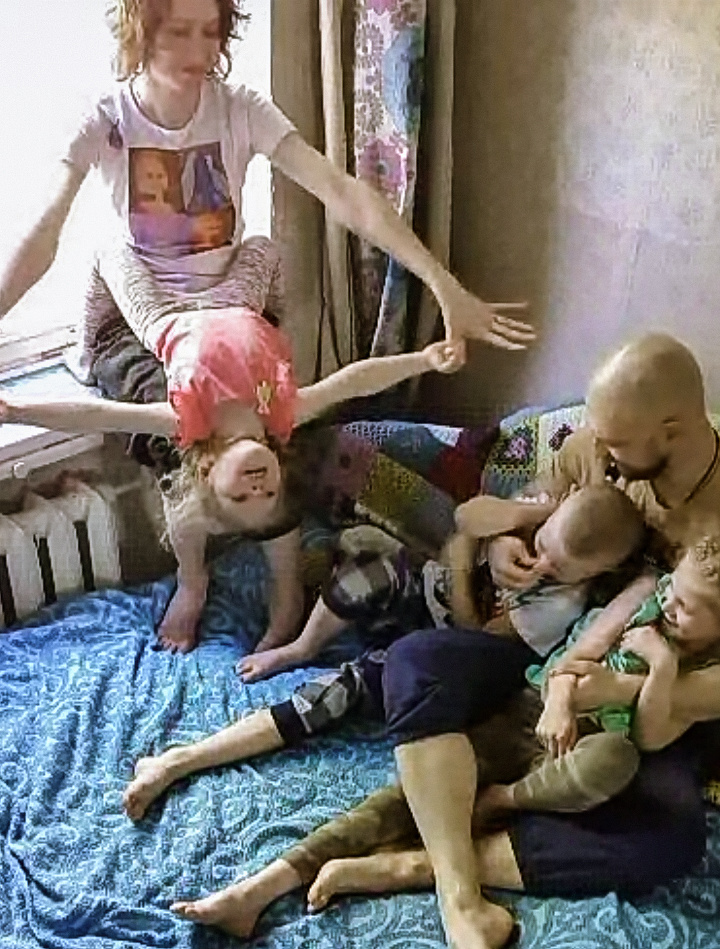 Семейная онлайн-фотосессия с Тоней. Семейный и индивидуальный фотограф Life style в Санкт-Петербурге Мария